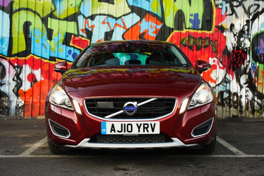  Volvo S60 2010 года  (фото 197 из 226)